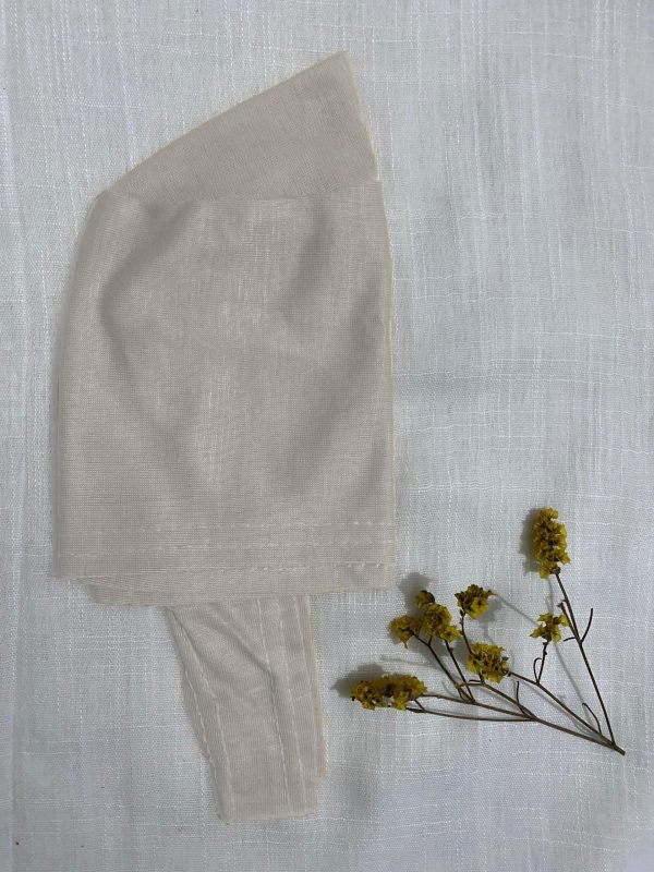 White Tie Bonnet