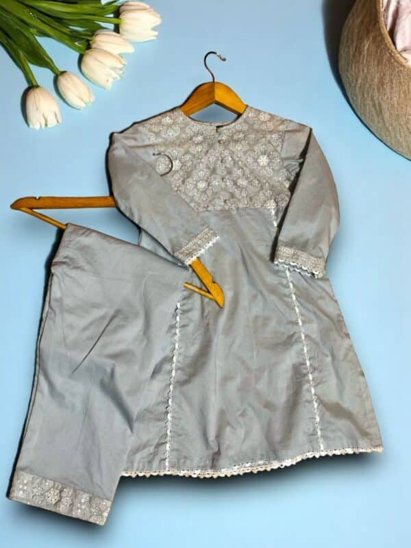 Little Elegance #7